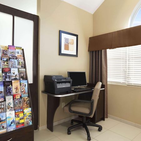 Microtel Inn & Suites By Wyndham Odessa Tx Экстерьер фото