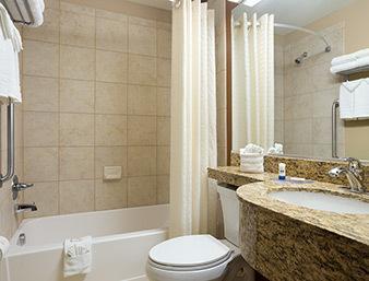 Microtel Inn & Suites By Wyndham Odessa Tx Номер фото